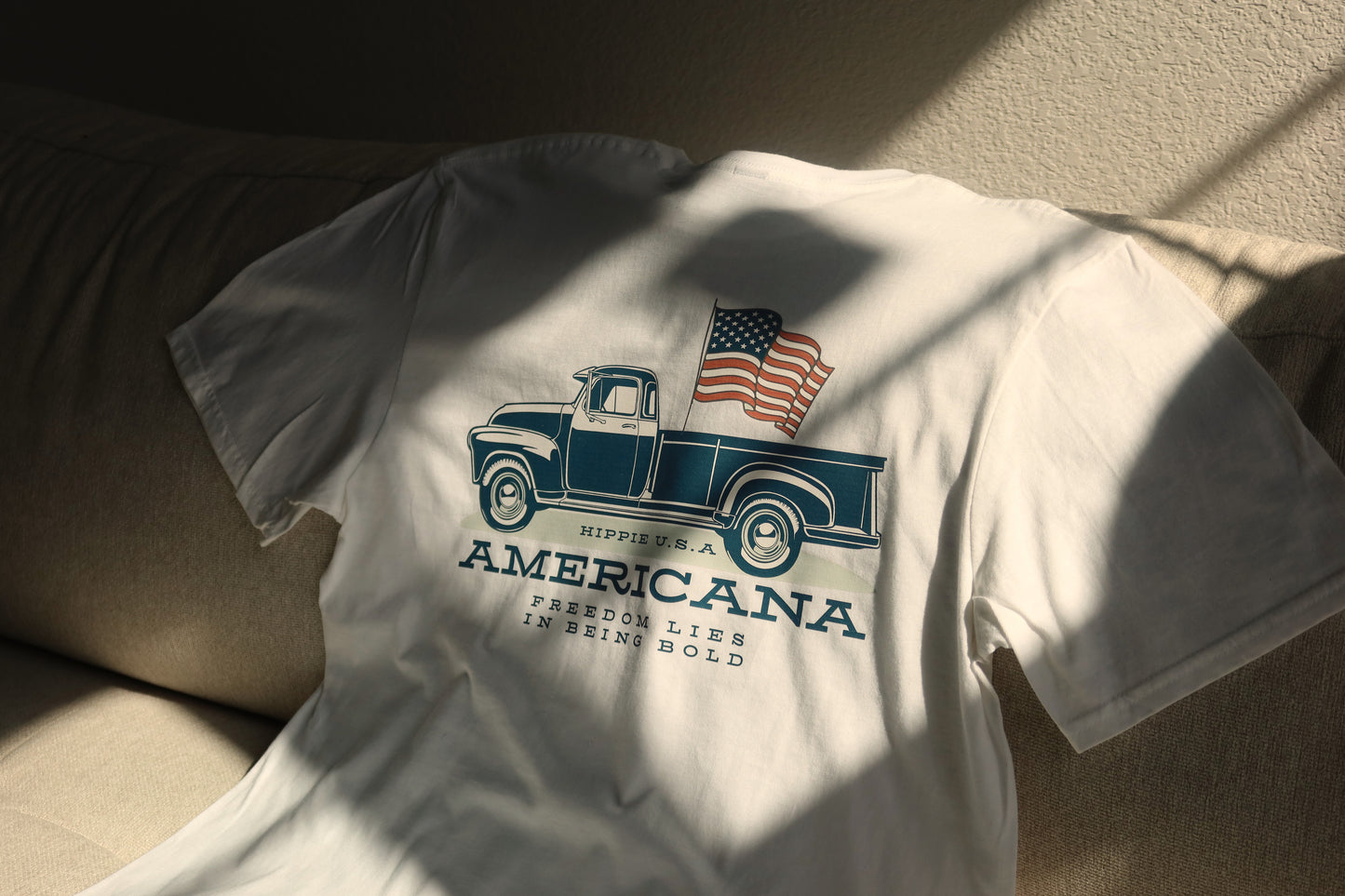 Americana Bold Freedom Tee - White - HIPPIE Official